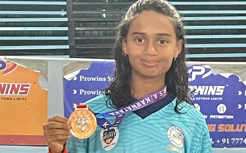 Tanishka of Grade 7A secured the 2nd position with a Silver medal in the championship League trophy held by KRSA ( Karnataka roller skate academy)