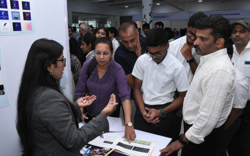 career-fair-nhps-8