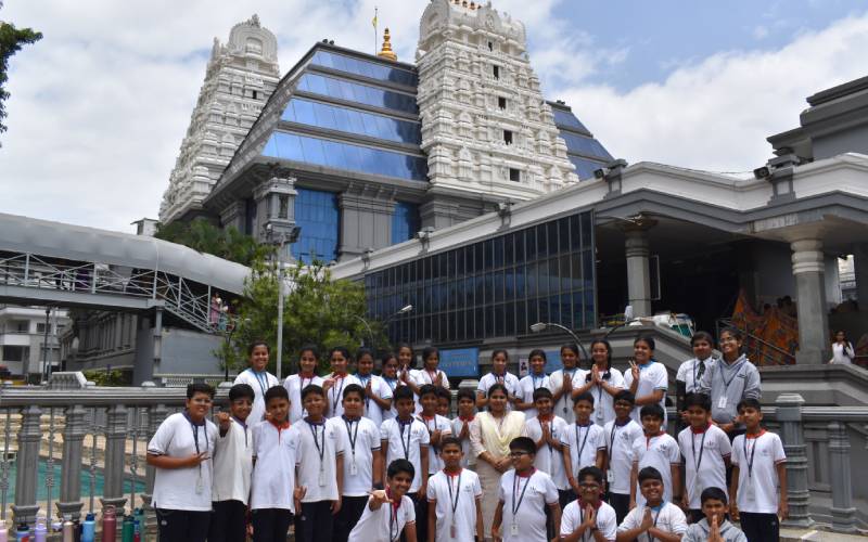 isckon-visit-nhps-03