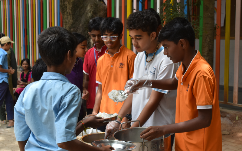 youth seva 02